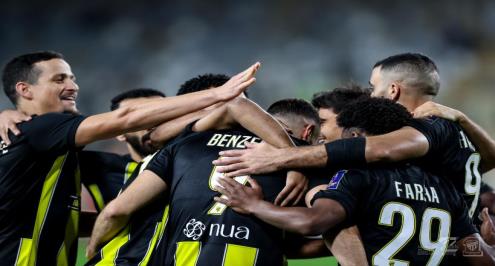 اتحاد جدة يعبر الوحدة بثنائية ويتأهل لنهائي كأس السوبر السعودي